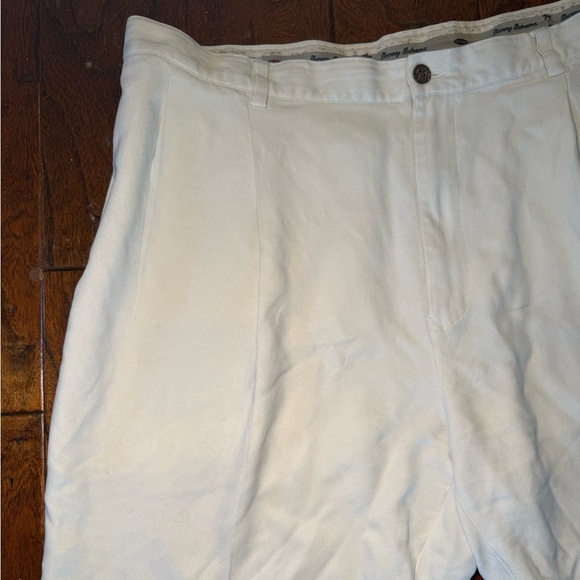 Tommy Bahama Shorts Men's Size 40 Cream 100% Silk Golf Dress Pleated Preppy Mens - Picture 3 of 9